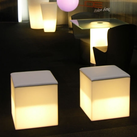 Стул SOFT CUBO