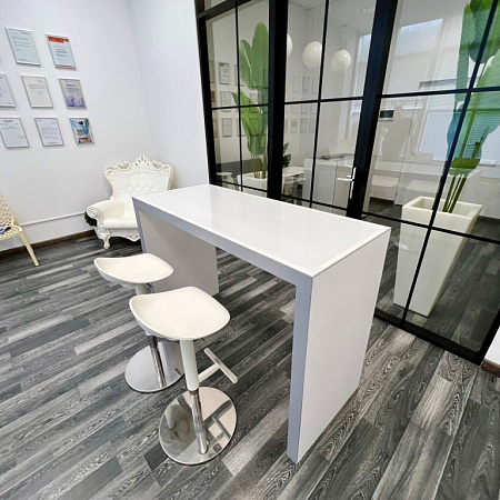 Стол IZI TABLE